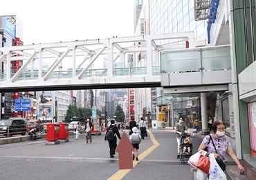 新宿駅南口からのクリニックまでの道順